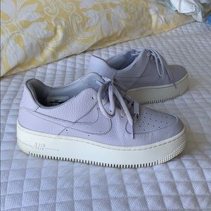 Nike Air Force 1 Sage Low in Lavendar